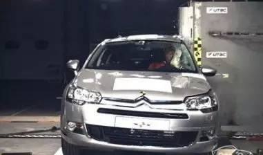汽车侧面撞击死亡率多少