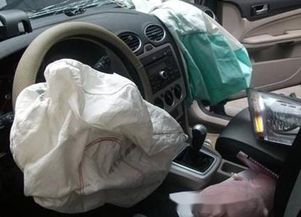 给汽车换一个气囊多少钱(汽车安全气囊更换费用详解,价格因素与考量) 给汽车换一个气囊多少钱(汽车安全气囊更换费用详解,价格因素与考量)