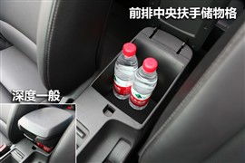 汽车遮阳板换白灯多少钱(汽车遮阳板换白灯的费用解析)