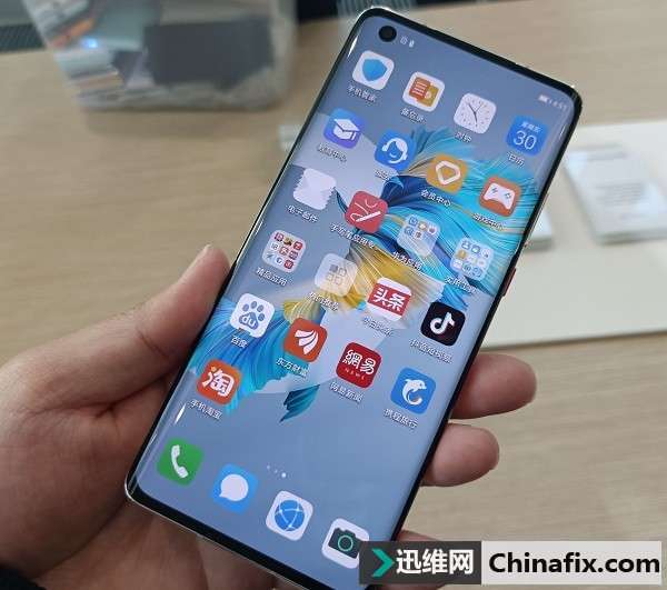 华为手机怎么突然白屏