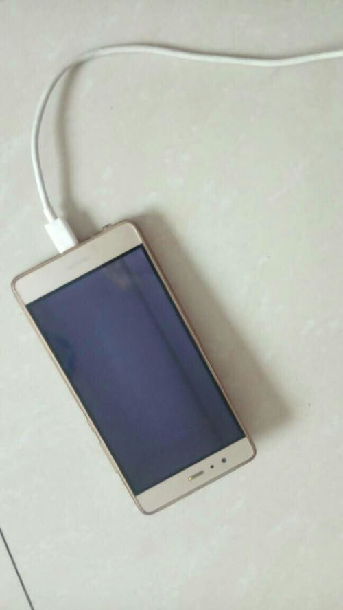 华为手机黑屏怎么排水